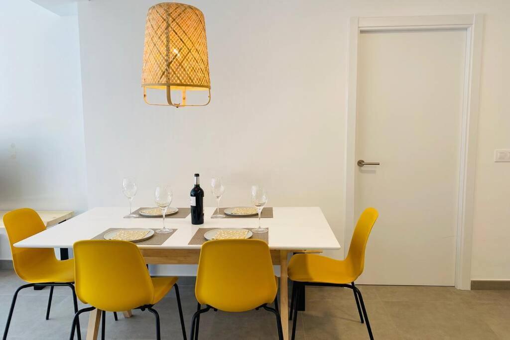 70 M2, Apartamento Cerca De La Playa, Apto Minusvalidos. 罗萨斯 外观 照片
