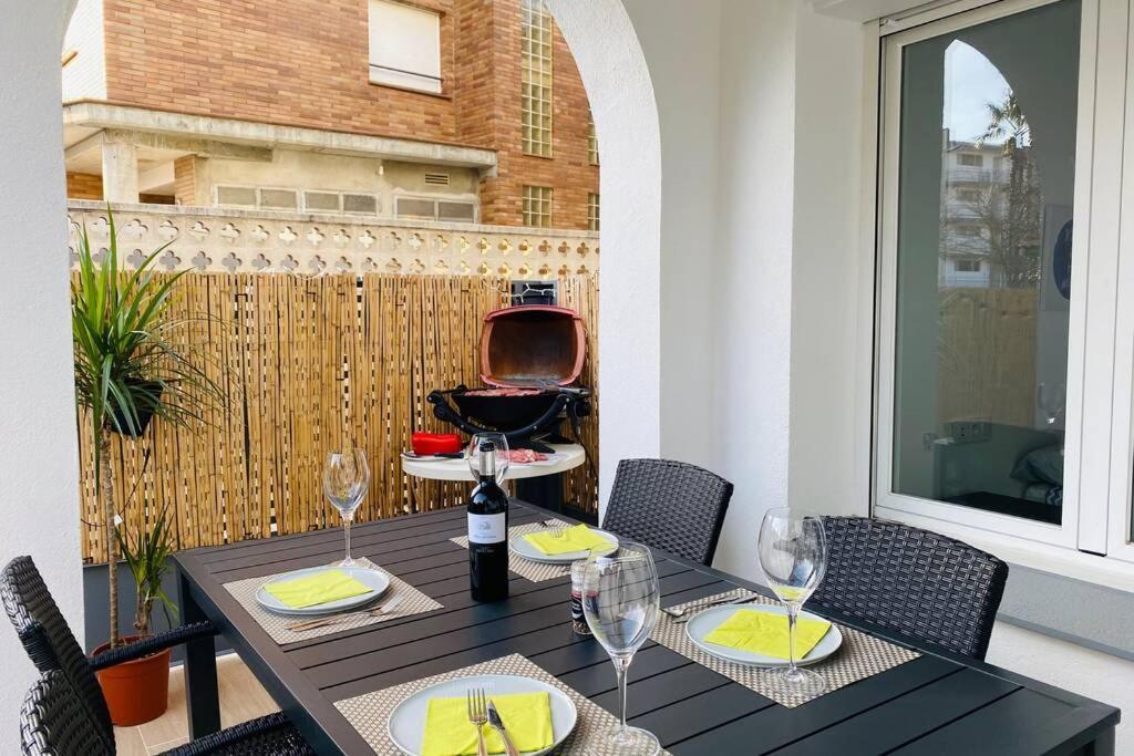 70 M2, Apartamento Cerca De La Playa, Apto Minusvalidos. 罗萨斯 外观 照片